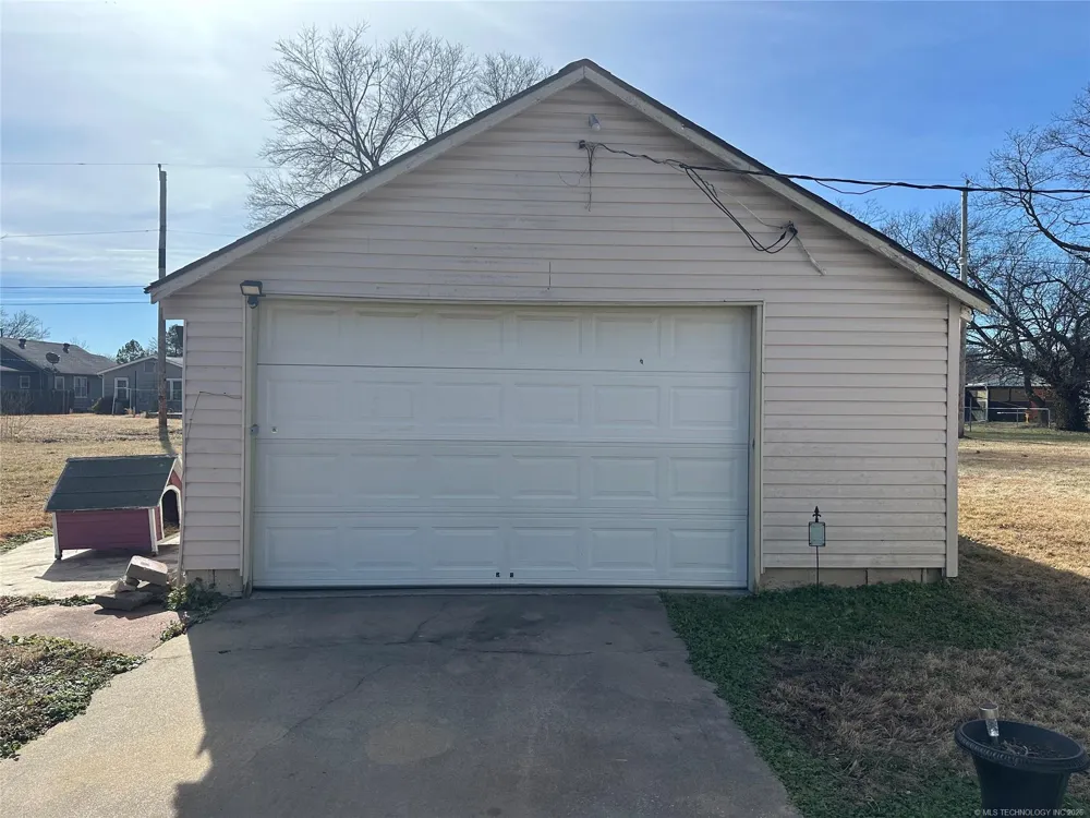 900 W 10th Street Okmulgee, OK 74447