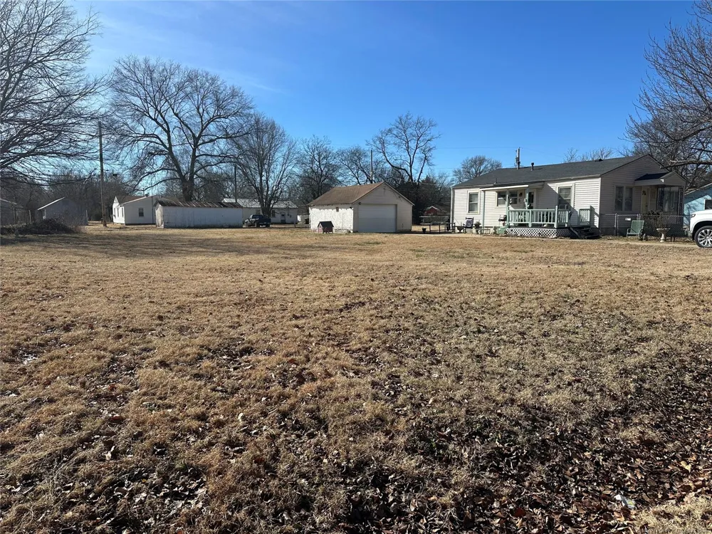 900 W 10th Street Okmulgee, OK 74447