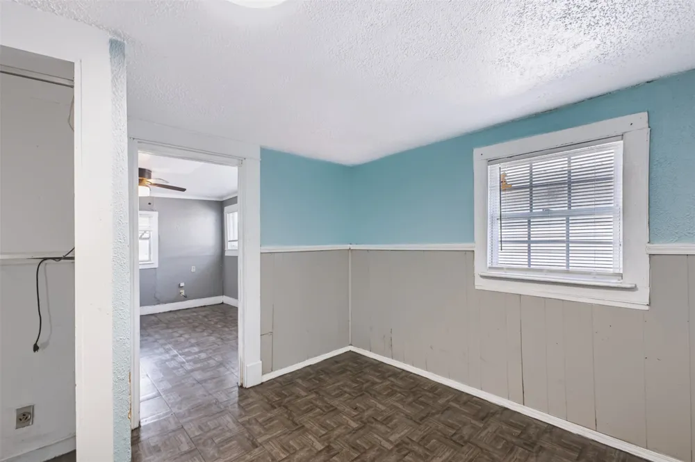 928 E Corona Ada, OK 74820