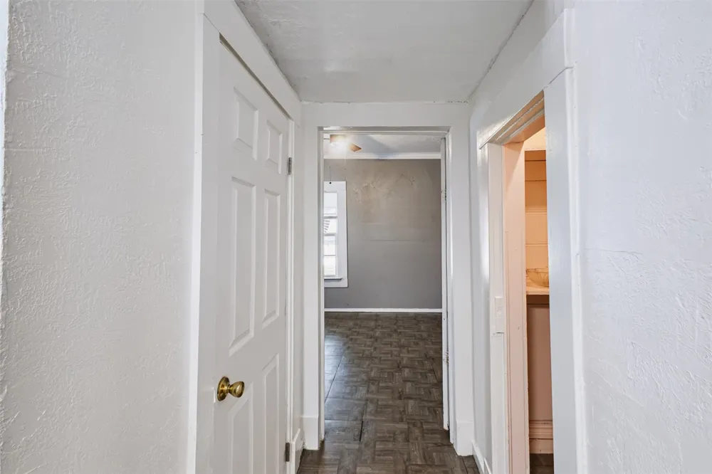 928 E Corona Ada, OK 74820