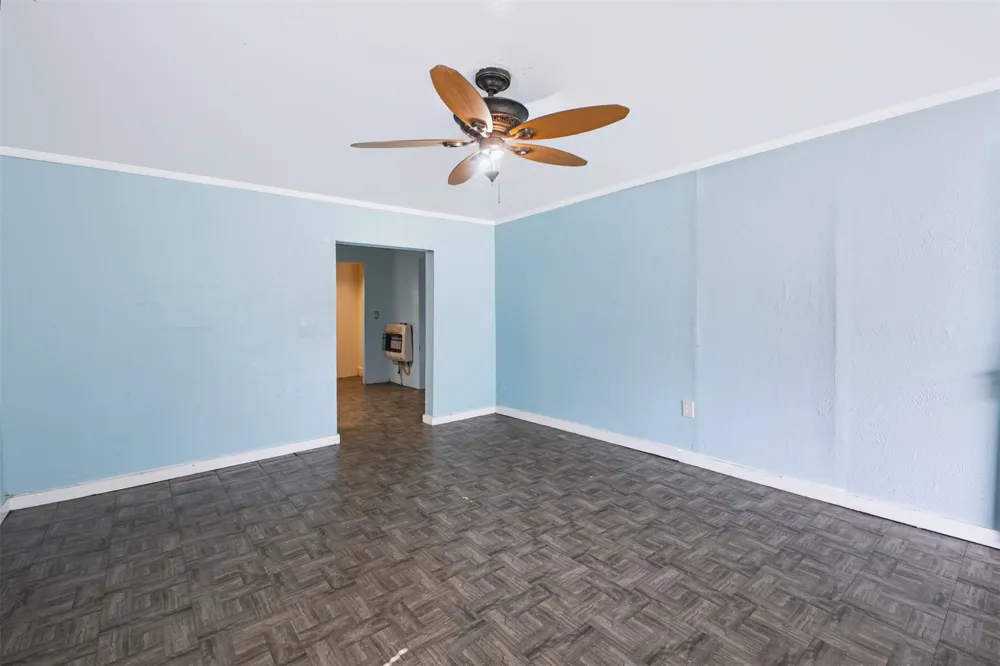 928 E Corona Ada, OK 74820