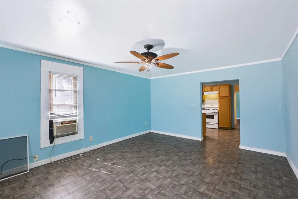 928 E Corona Ada, OK 74820