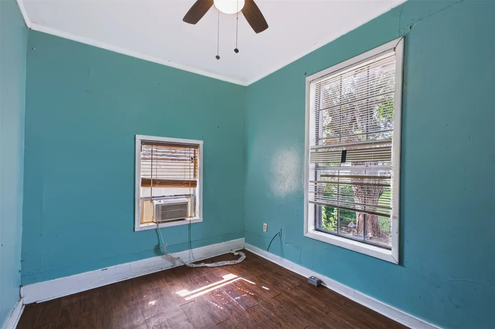 928 E Corona Ada, OK 74820