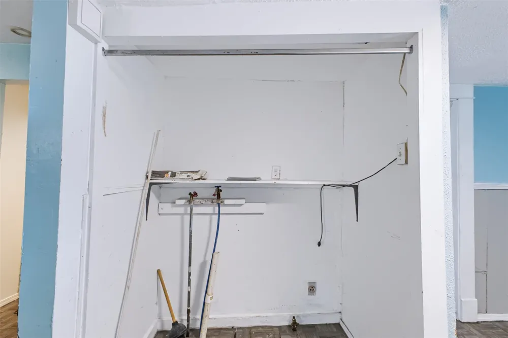 928 E Corona Ada, OK 74820