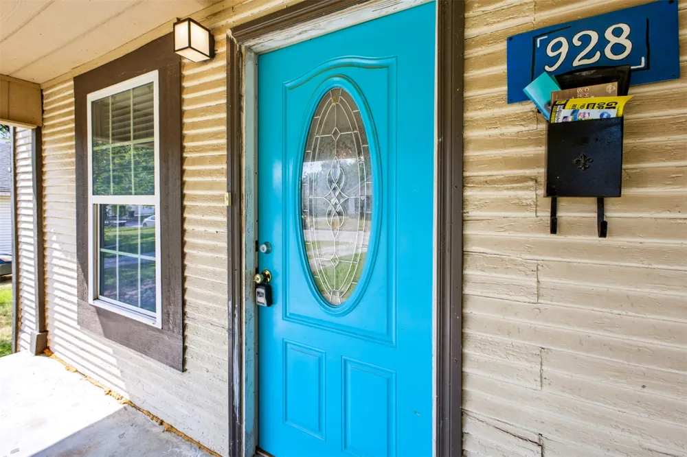 928 E Corona Ada, OK 74820