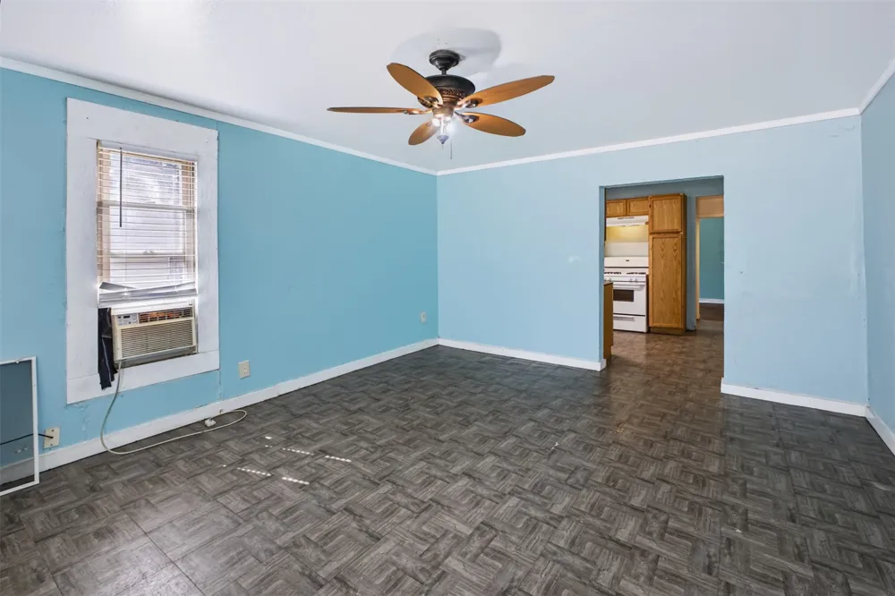 928 E Corona Ada, OK 74820