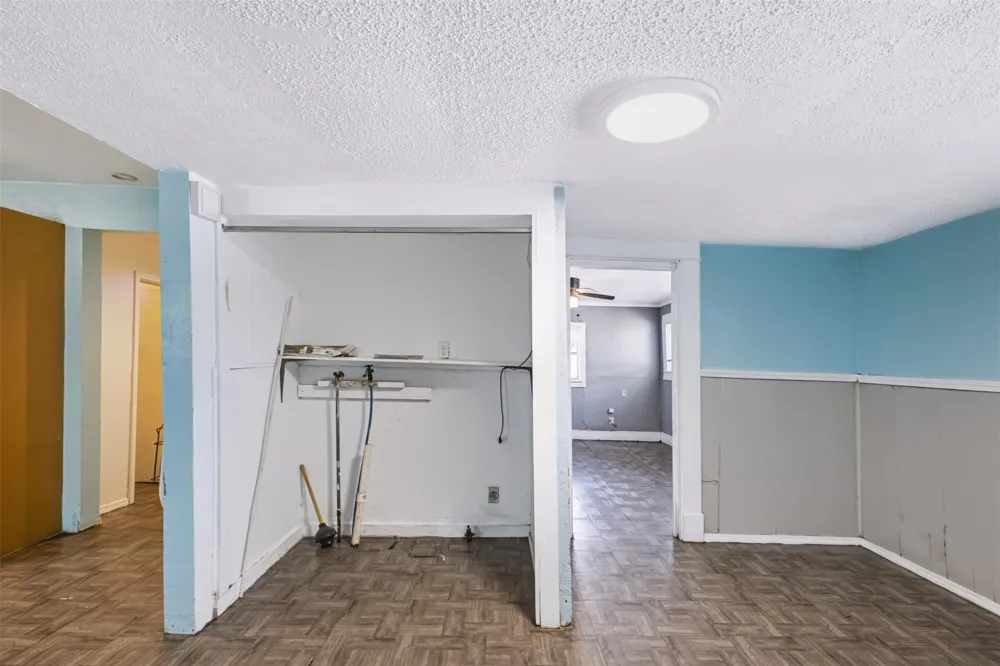 928 E Corona Ada, OK 74820