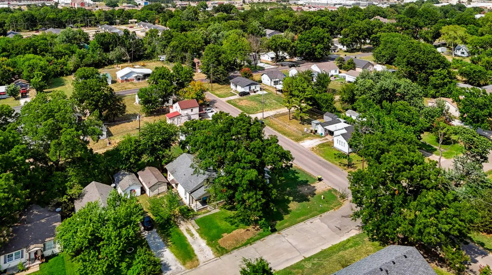 928 E Corona Ada, OK 74820