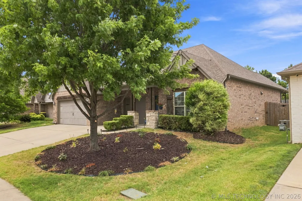 2605 W 111th Place S Jenks, OK 74037