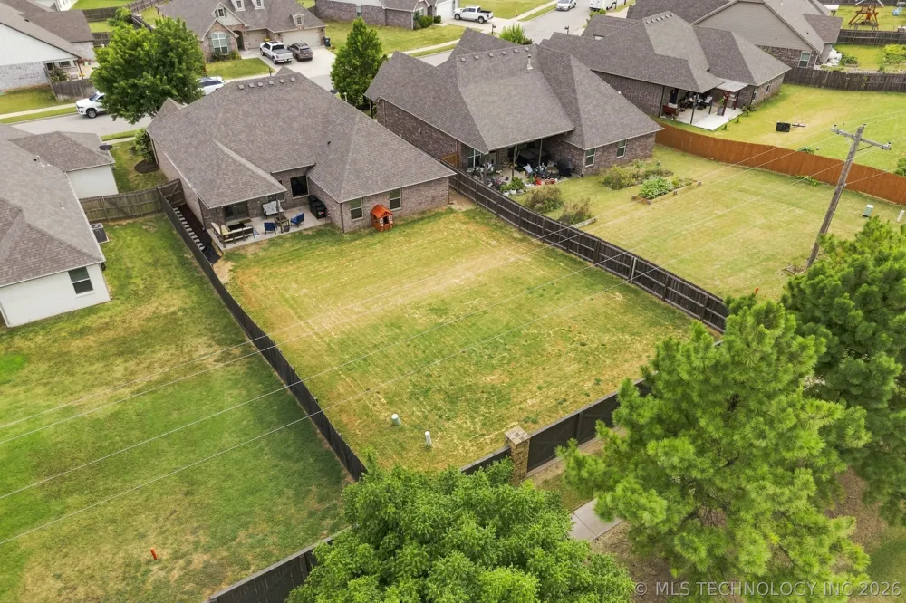 2605 W 111th Place S Jenks, OK 74037