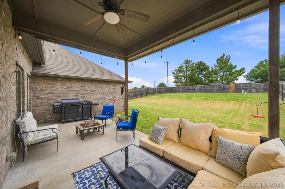 2605 W 111th Place S Jenks, OK 74037