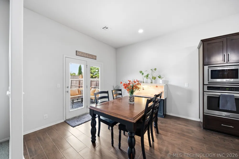 2605 W 111th Place S Jenks, OK 74037