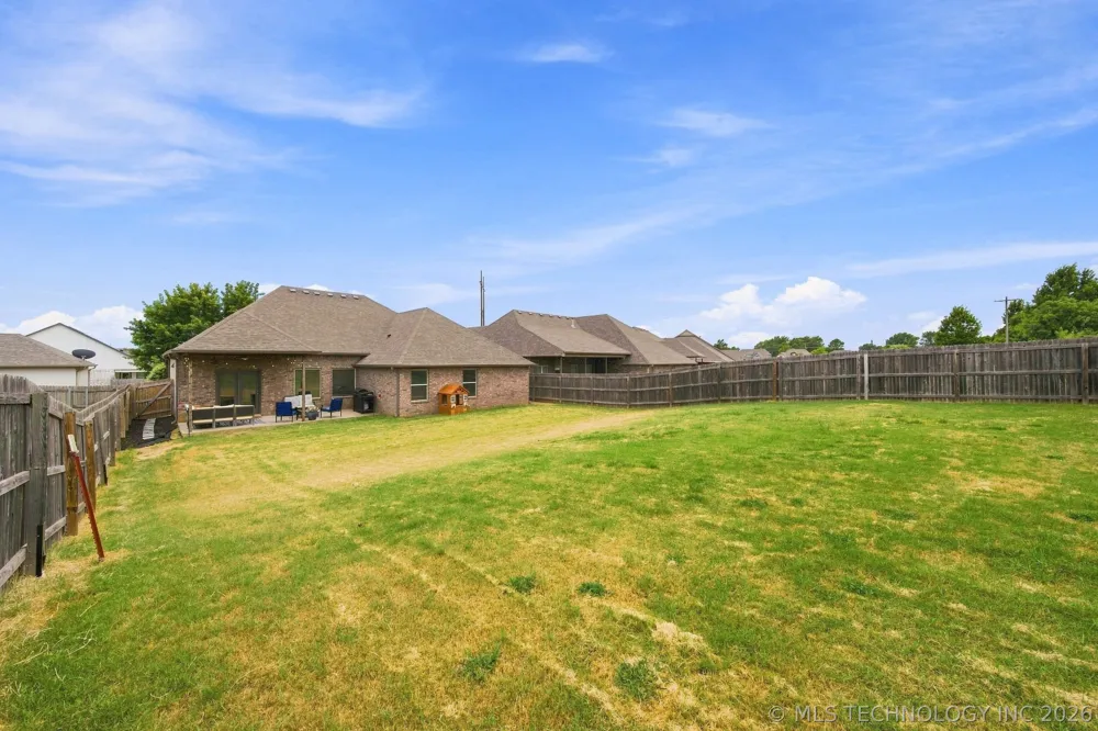 2605 W 111th Place S Jenks, OK 74037