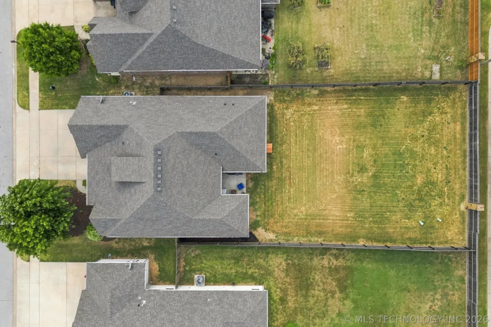 2605 W 111th Place S Jenks, OK 74037