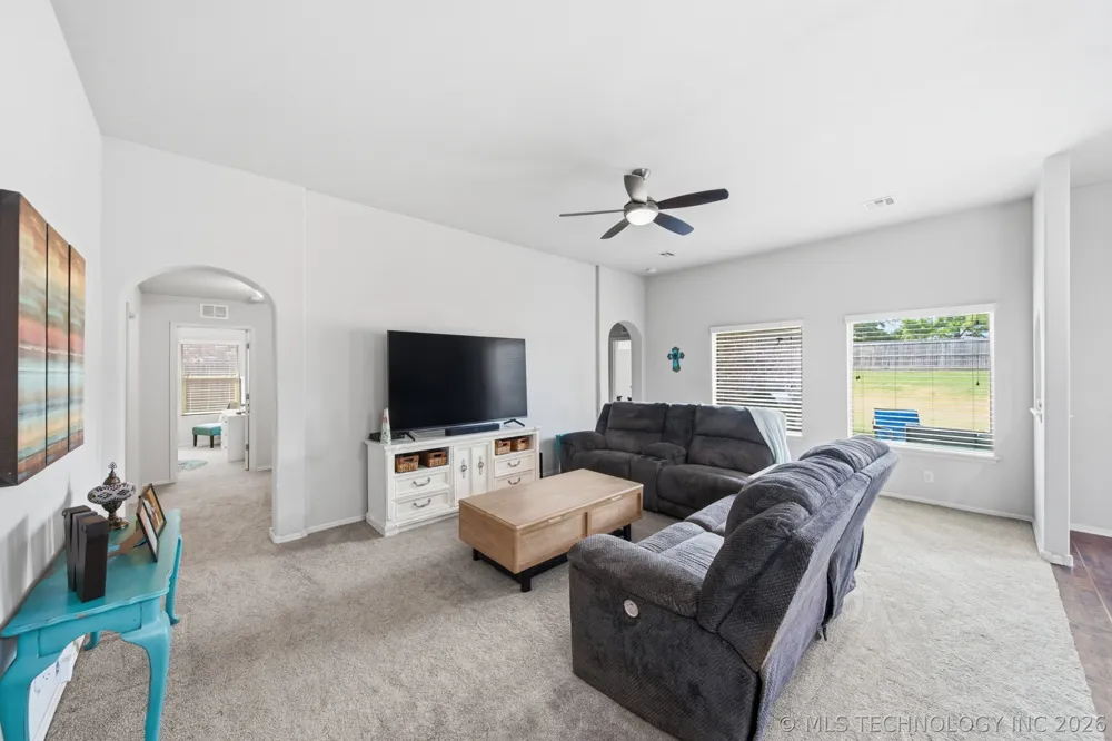 2605 W 111th Place S Jenks, OK 74037