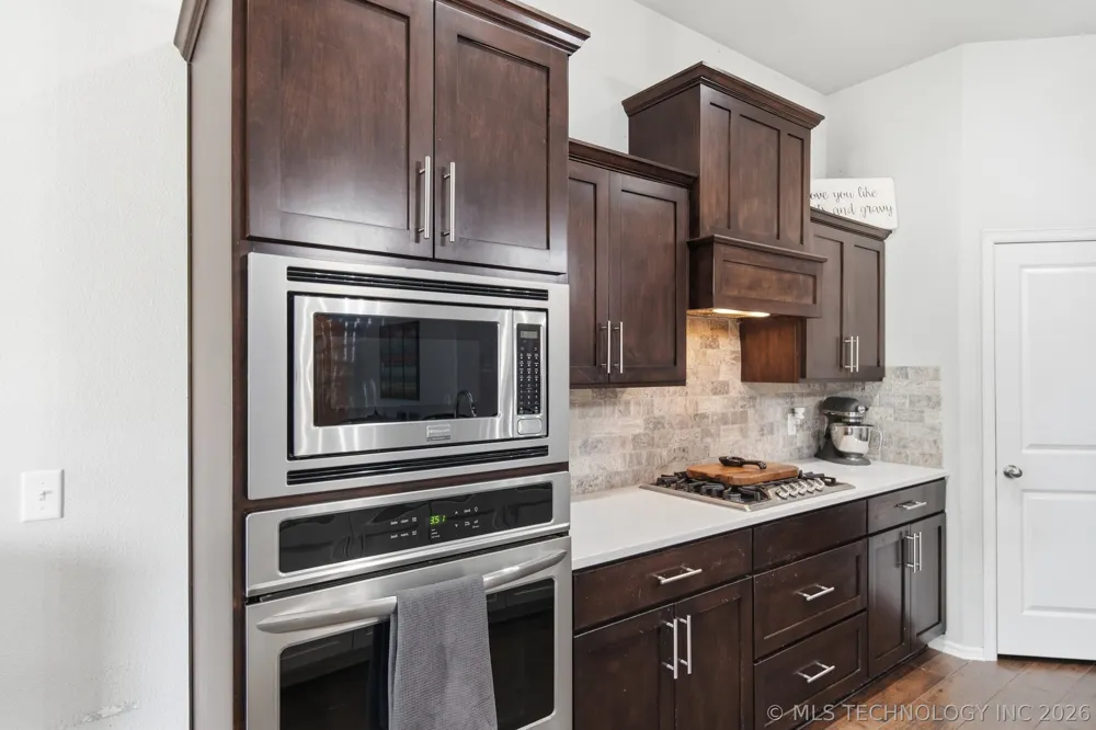 2605 W 111th Place S Jenks, OK 74037