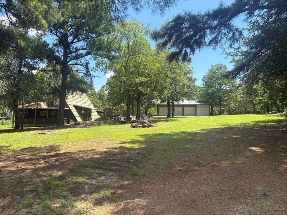 979 County Line Road Eufaula, OK 74432