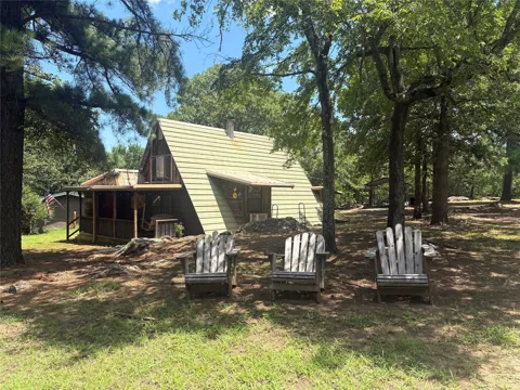 979 County Line Road