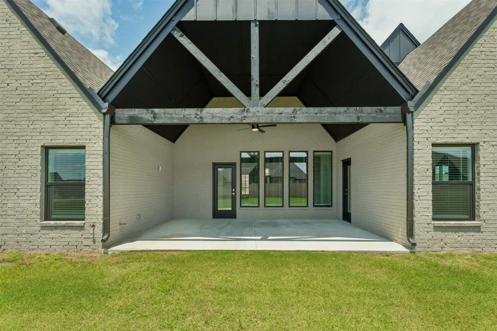 84 E 165th Place S Glenpool, OK 74033