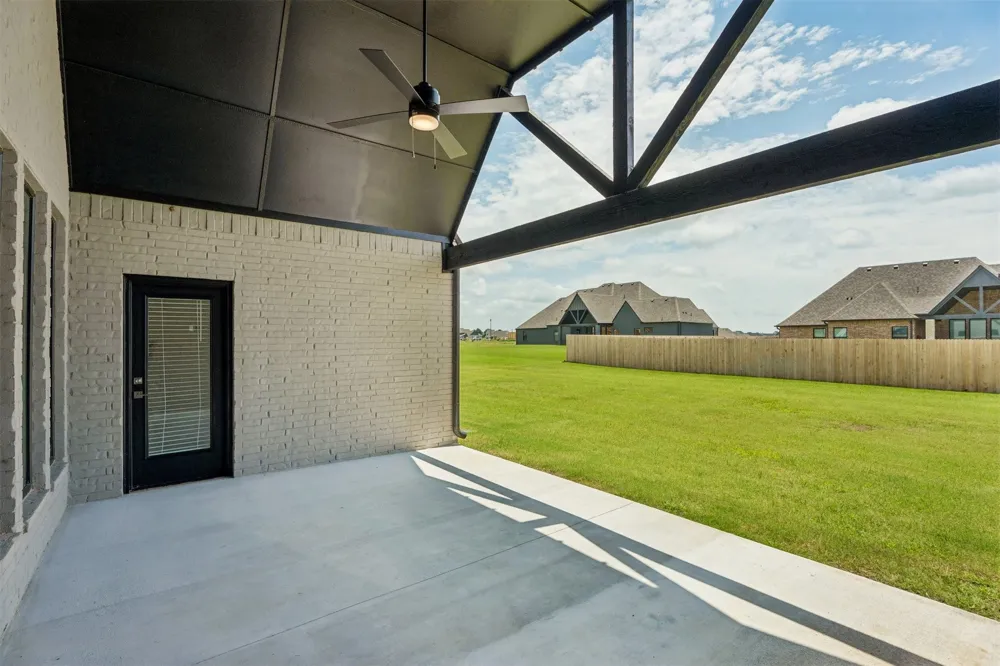 84 E 165th Place S Glenpool, OK 74033