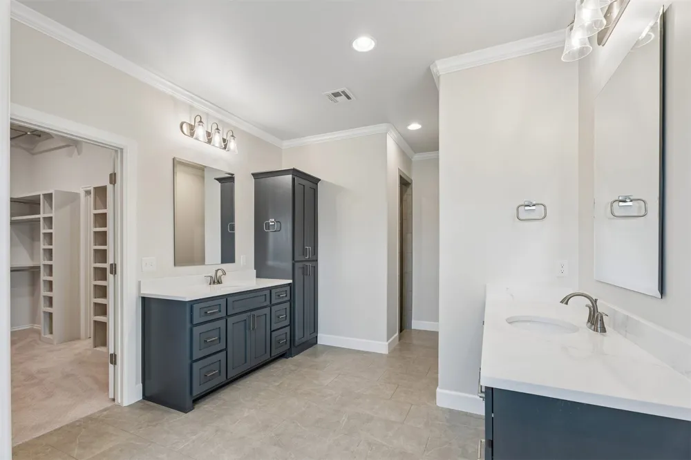 84 E 165th Place S Glenpool, OK 74033