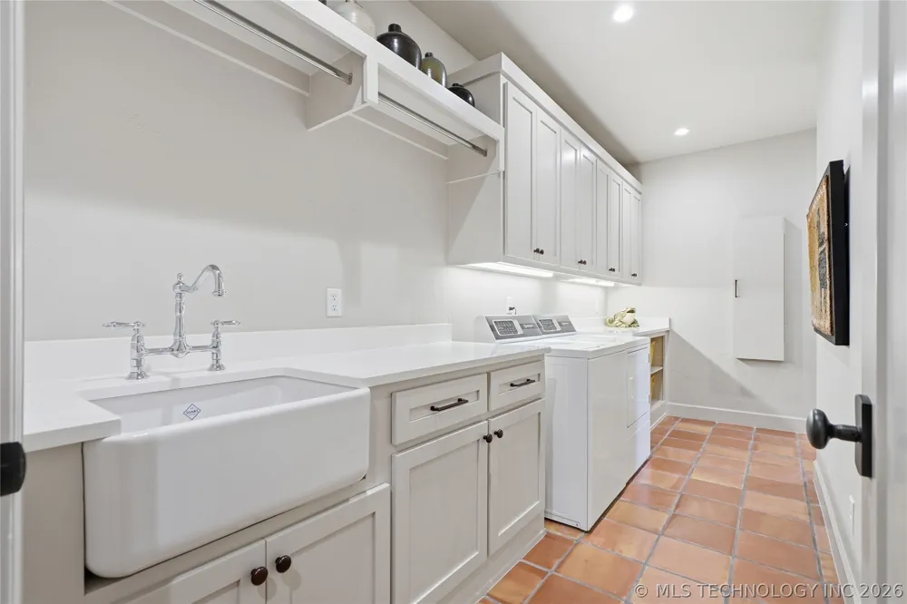 679 W 113th Court S Jenks, OK 74037
