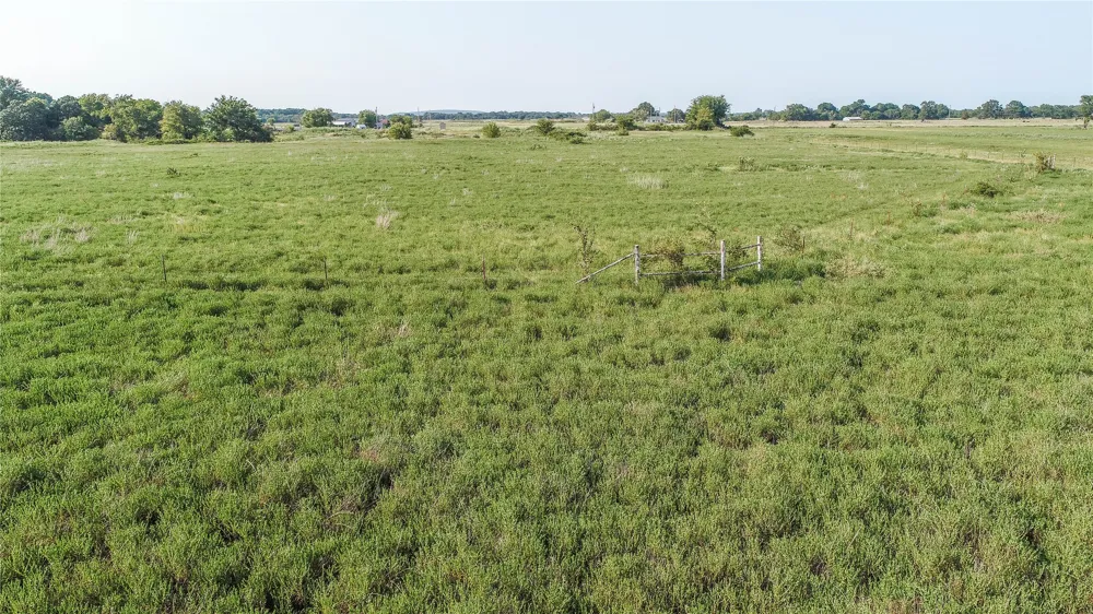 E 1140 ROAD Eufaula, OK 74432
