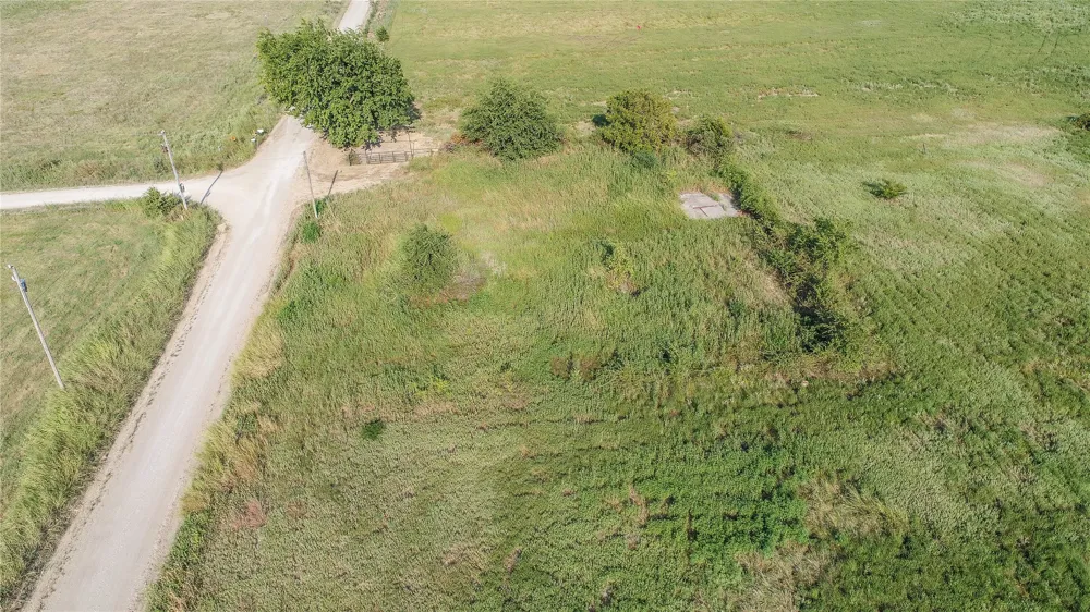 E 1140 ROAD Eufaula, OK 74432