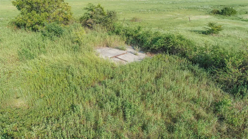 E 1140 ROAD Eufaula, OK 74432
