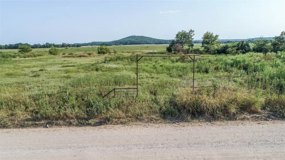 E 1140 ROAD Eufaula, OK 74432