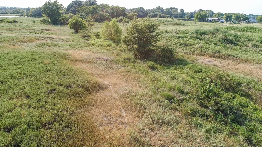 E 1140 ROAD Eufaula, OK 74432