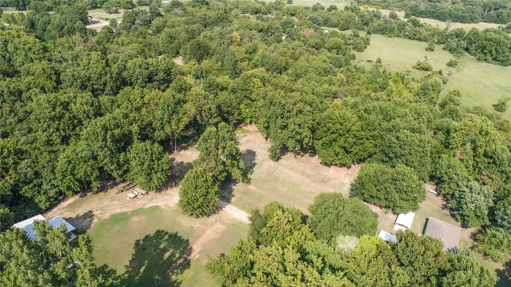 Lynn Lane Eufaula, OK 74432