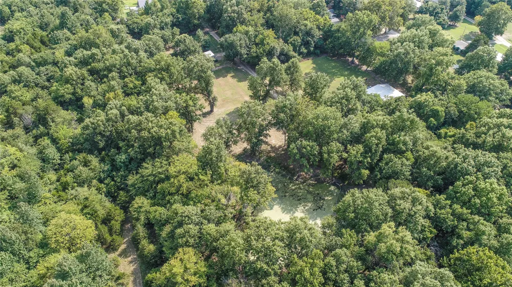 Lynn Lane Eufaula, OK 74432