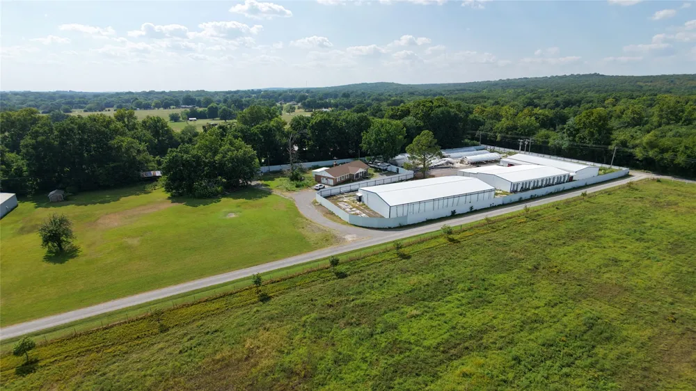 1525 County Line Road E Fort Gibson, OK 74434