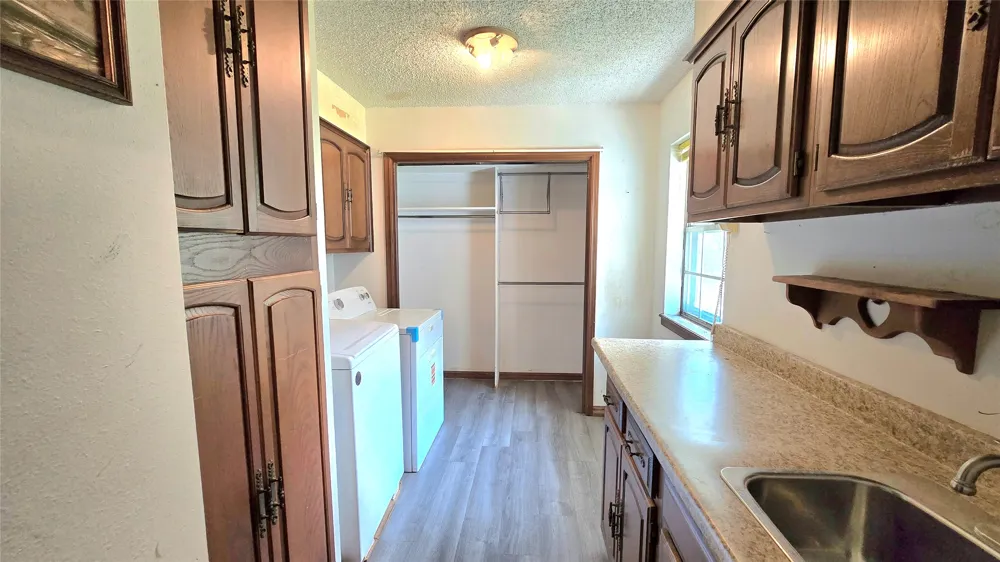 1525 County Line Road E Fort Gibson, OK 74434