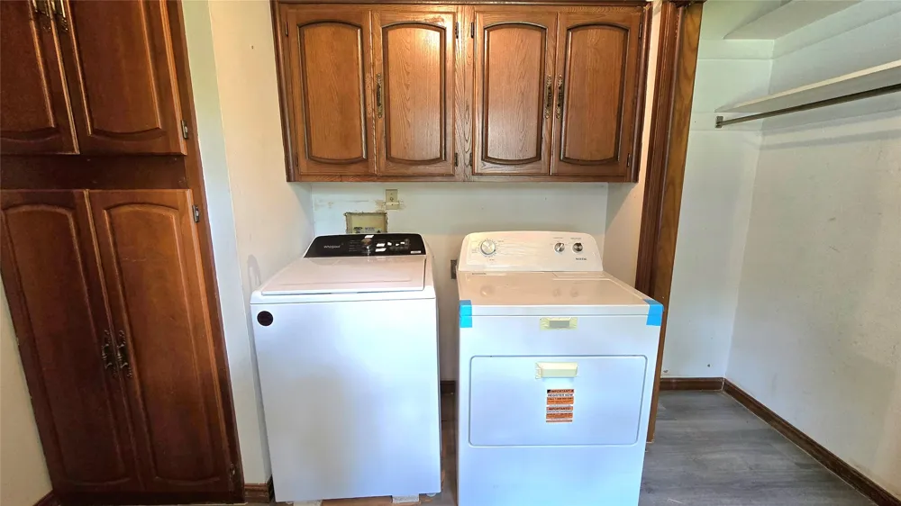 1525 County Line Road E Fort Gibson, OK 74434