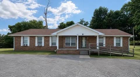 1525 County Line Road E