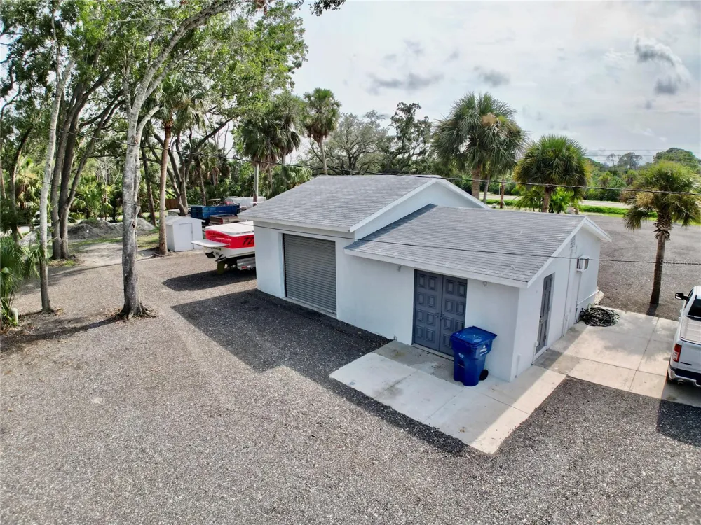 1322 PINELLAS AVENUE Tarpon Springs, FL 34689