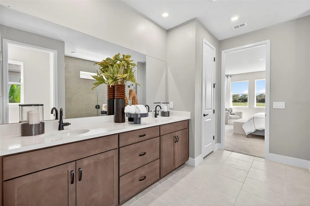 34725 FLOWER PATCH DRIVE Dade City, FL 33525