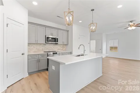 1595 Solitude Court