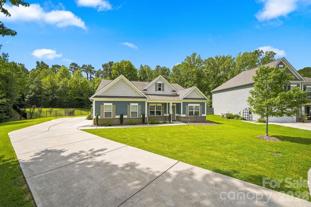 208 Clauser Road S Mount Holly, NC 28120