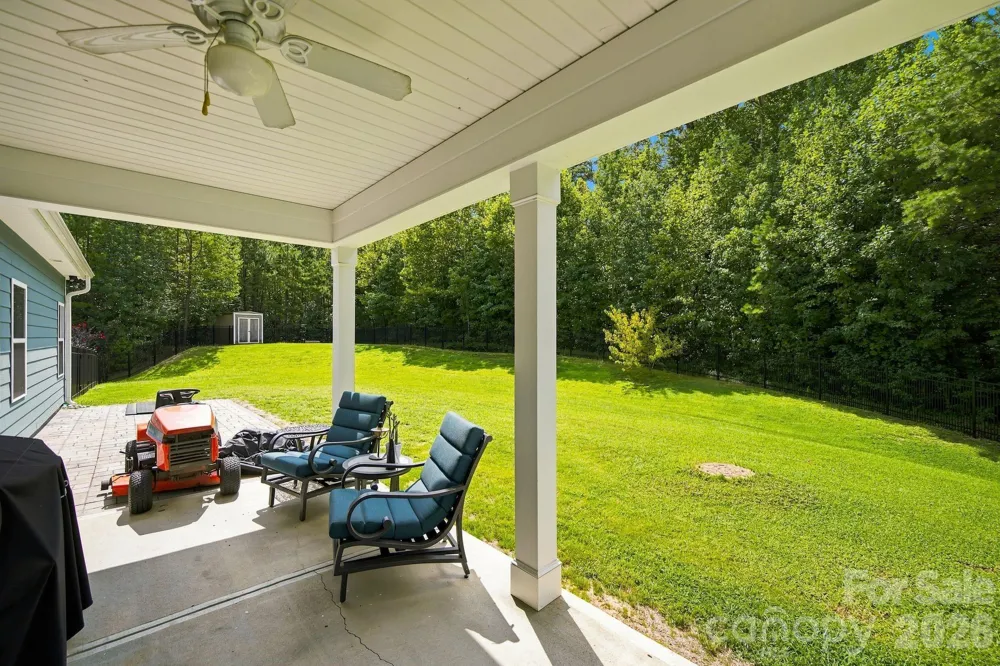 208 Clauser Road S Mount Holly, NC 28120