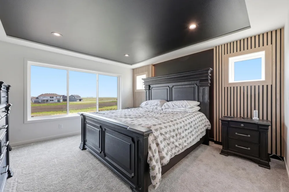 8326 61st Street S Horace, ND 58047