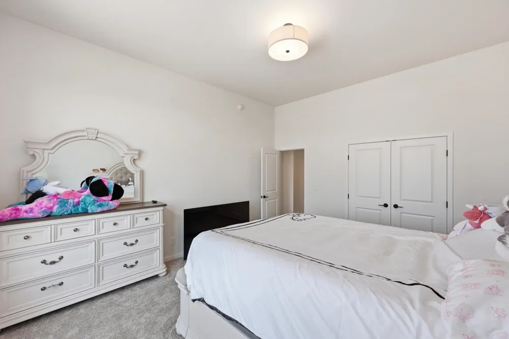 8326 61st Street S Horace, ND 58047