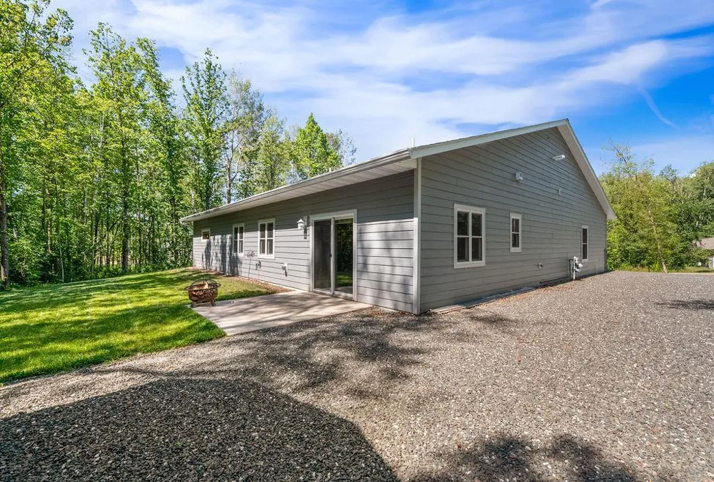 200 Langhorst Court Moose Lake, MN 55767