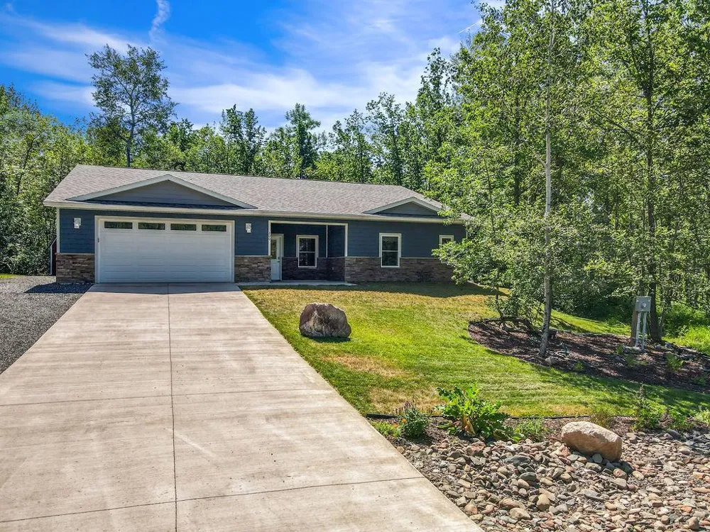 200 Langhorst Court Moose Lake, MN 55767