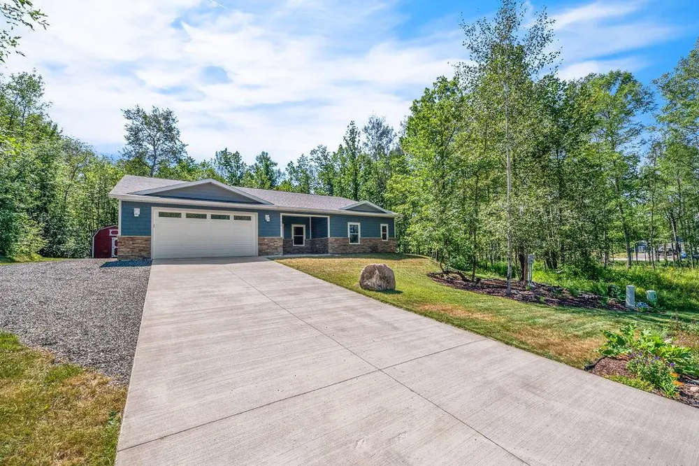 200 Langhorst Court Moose Lake, MN 55767
