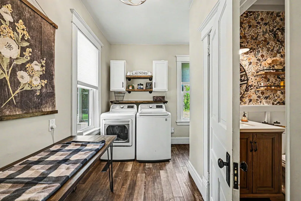 16680 County Road 40 Carver, MN 55315