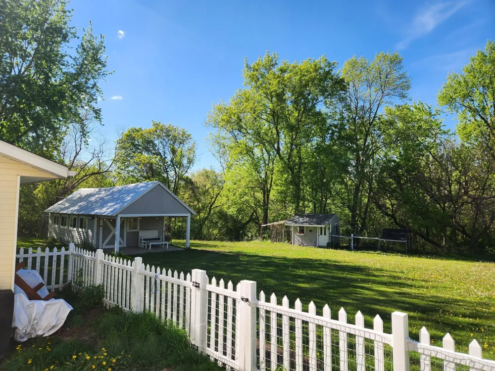 16680 County Road 40 Carver, MN 55315