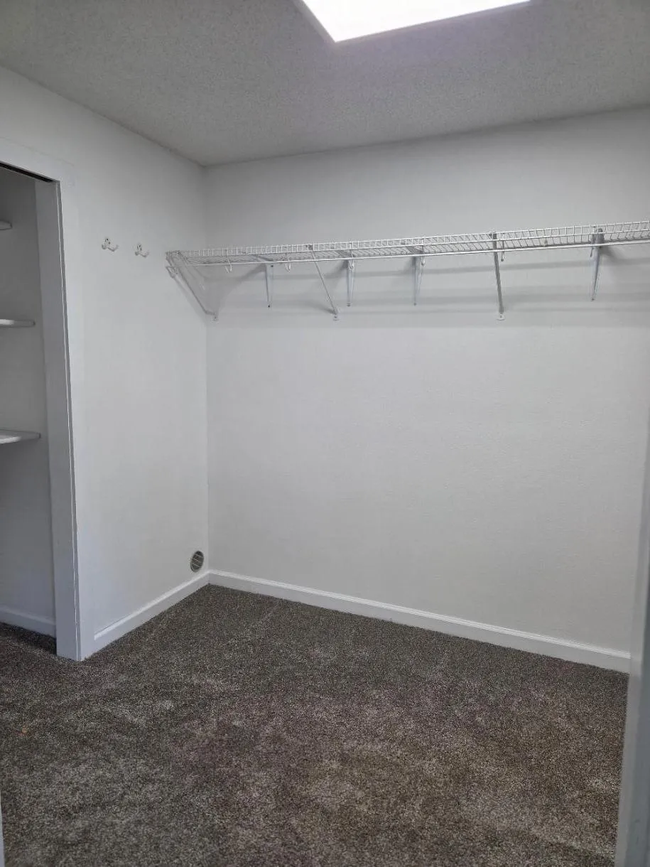 610 6th Street SW Forman, ND 58032